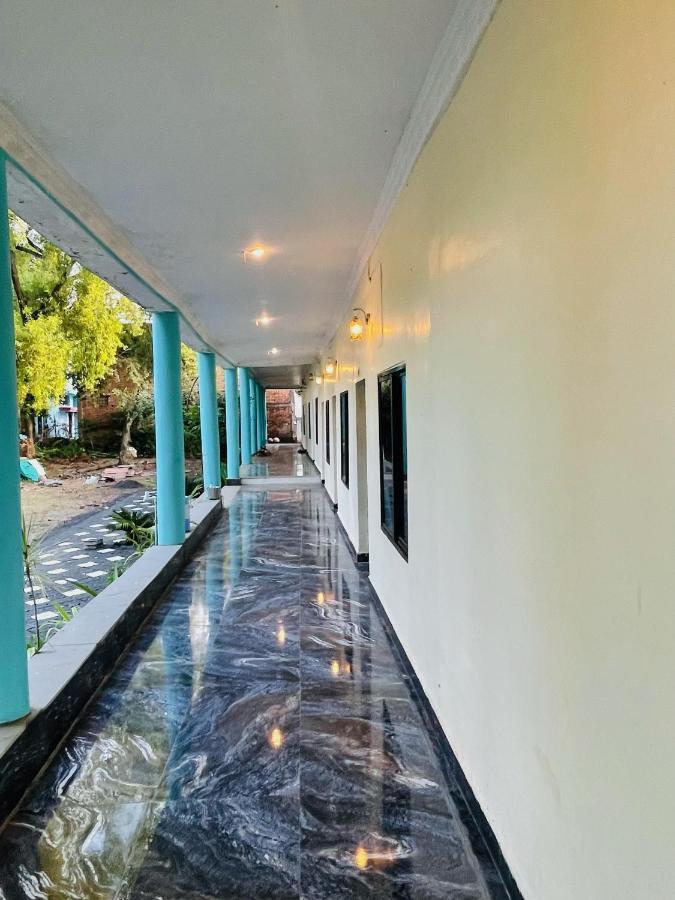 Hotel Green Park Jabalpur Luaran gambar